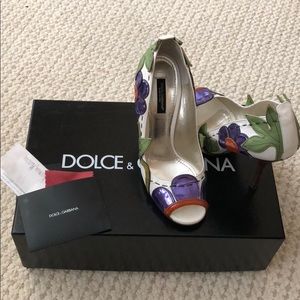 Dolce & Gabbana shoes!